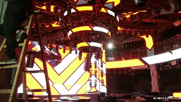 1626335928973361.jpg 普宁TT酒吧p4.p5的180平方.jpg