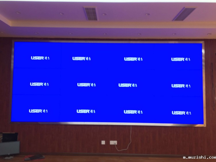 深圳“高富帅”地铁11号线，全程选用华体汇体育官网入口专显高清设备      ______央视网全程报道，品牌来源实力，实力见证品质